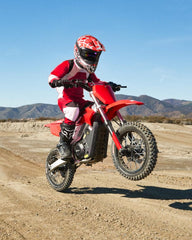 Oumurs youth helmet set with gloves and goggles for active riders.