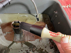 Oriflo flow-thru brush design enhances solvent cleaning across parts with minimal effort.
