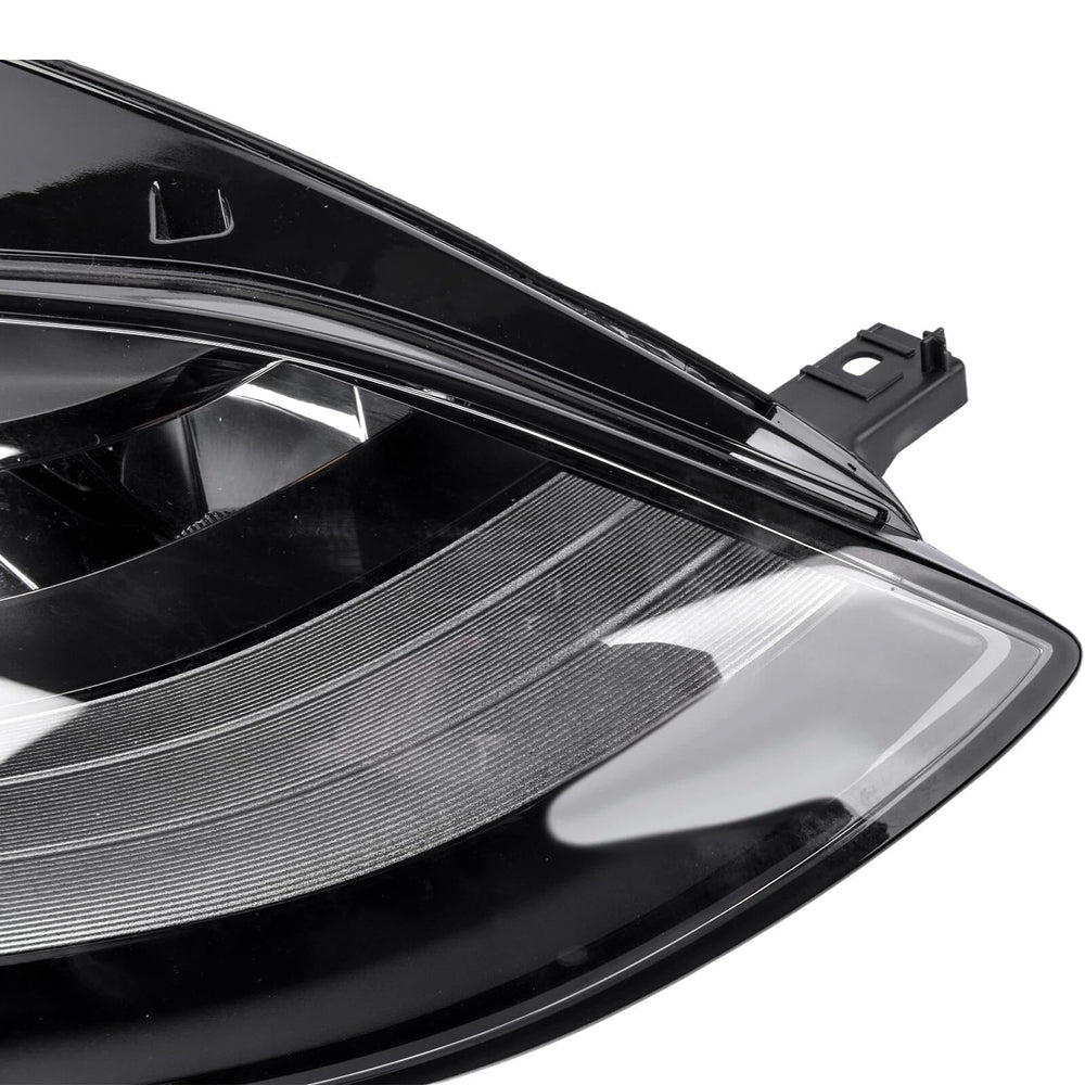 PENSUN headlamp 2021-2023 injection-molding detail for durability.