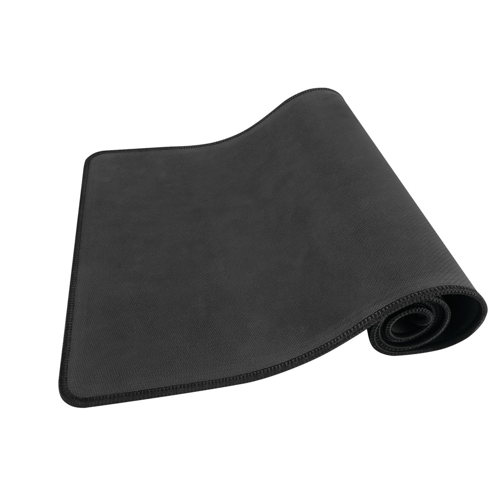 Mat protecting a workbench from oils and solvents with durable material