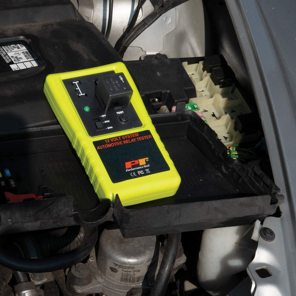 Performance Tool 3009 LED indicators display pass or fail status clearly