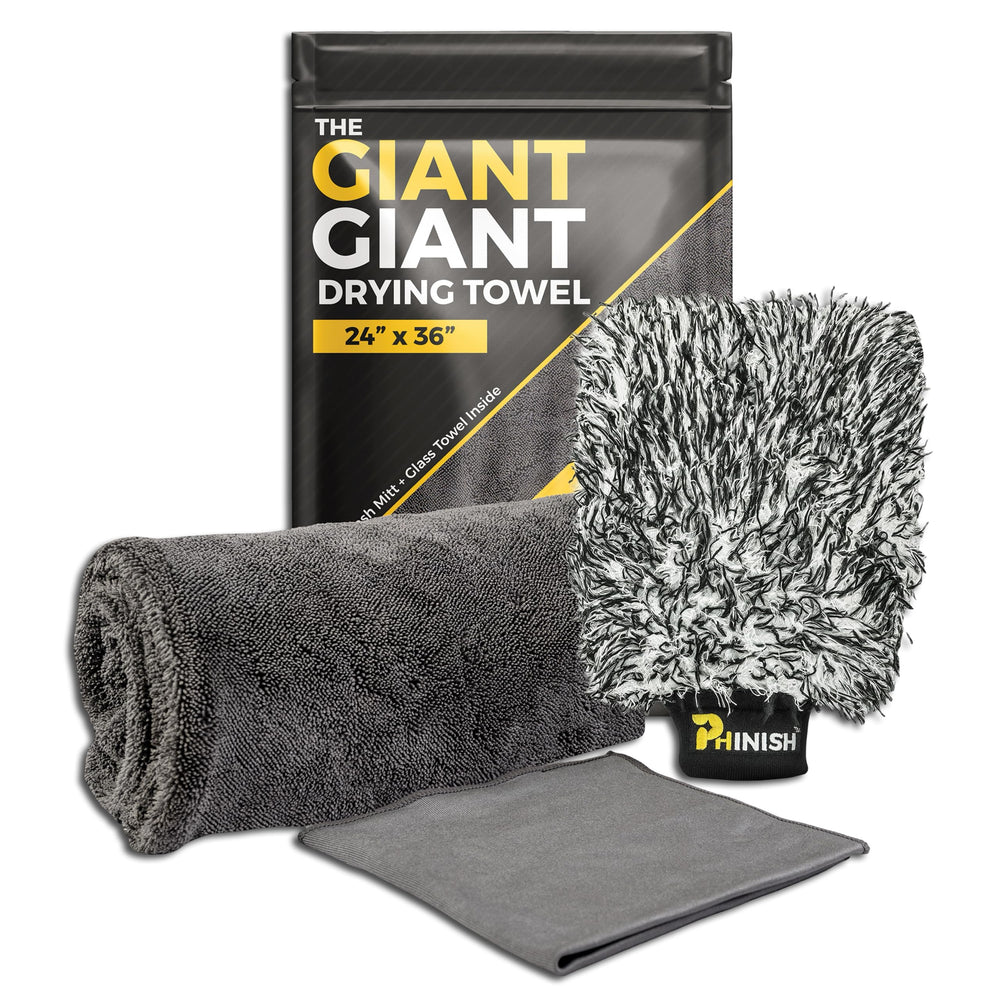 Phinish Giant Giant drying towel in action on SUV, fast one-pass absorption.