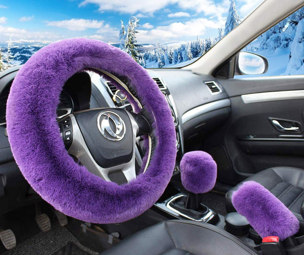 Pinbola handbrake cover in purple for a cozy interior touch