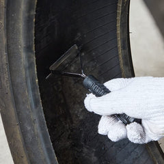 Power Aero Novia safety lever in action shows safe one-handed operation.