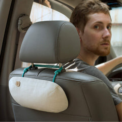 PURGGO car clip installation demonstrating easy placement.