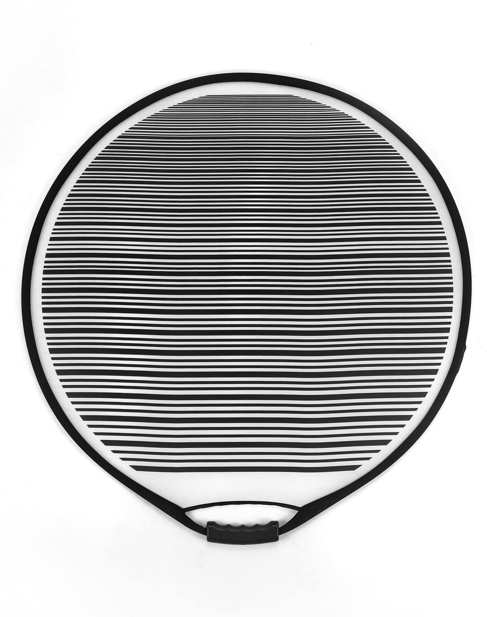Easy-clean fabric surface of the QWORK Dent Reflector Board