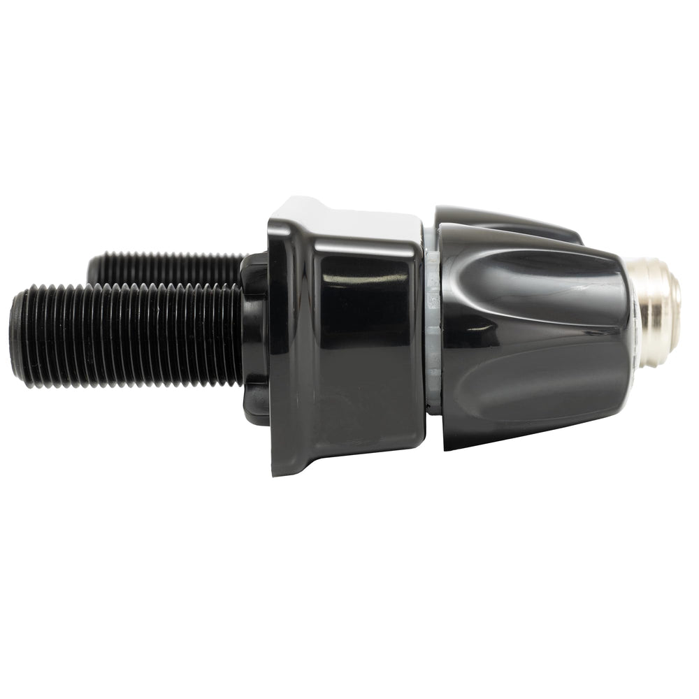 RecPro quick-connect hose adapter demonstrates easy setup.