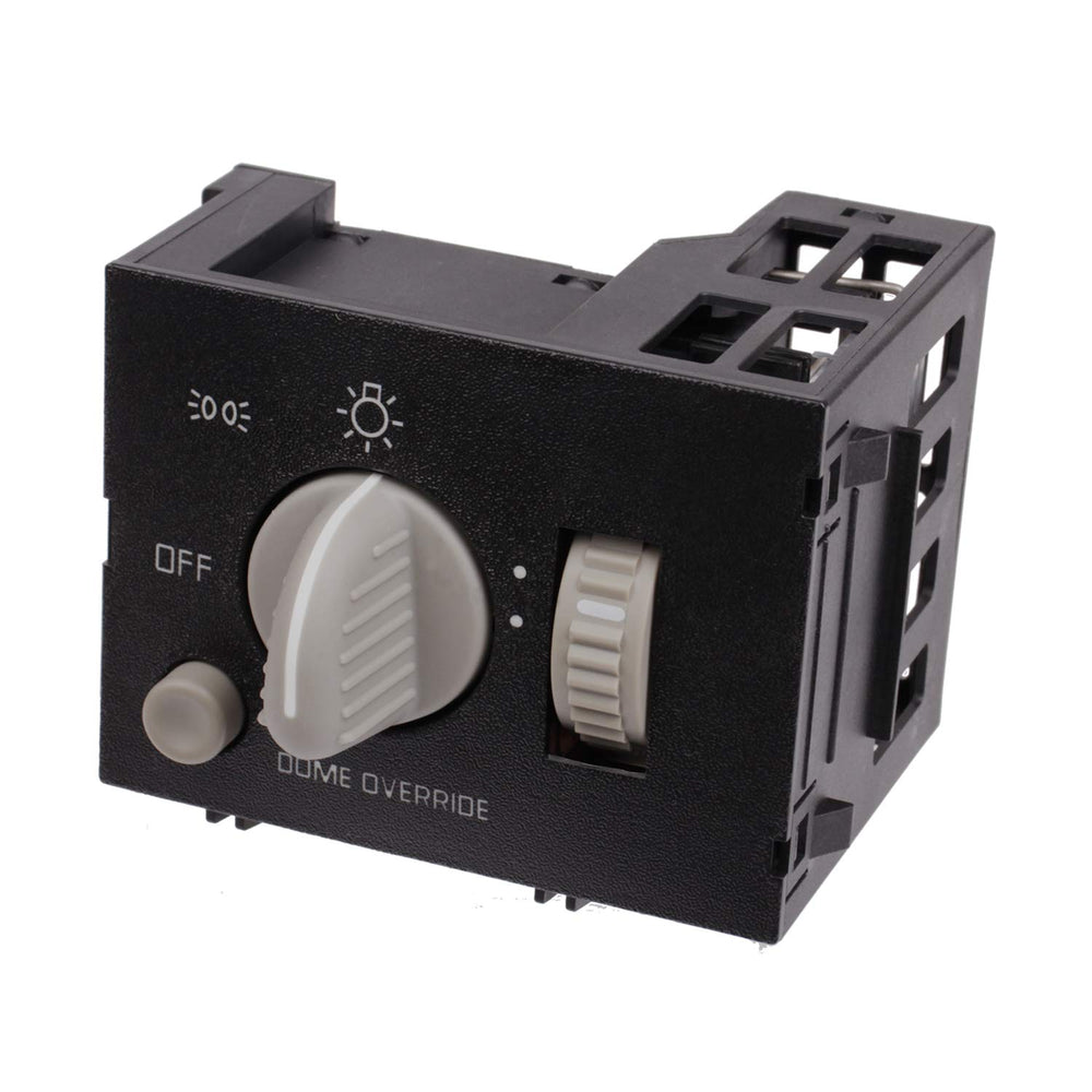 Reeoutdoor headlight switch dash-illumination close-up demonstrates flicker-free operation.