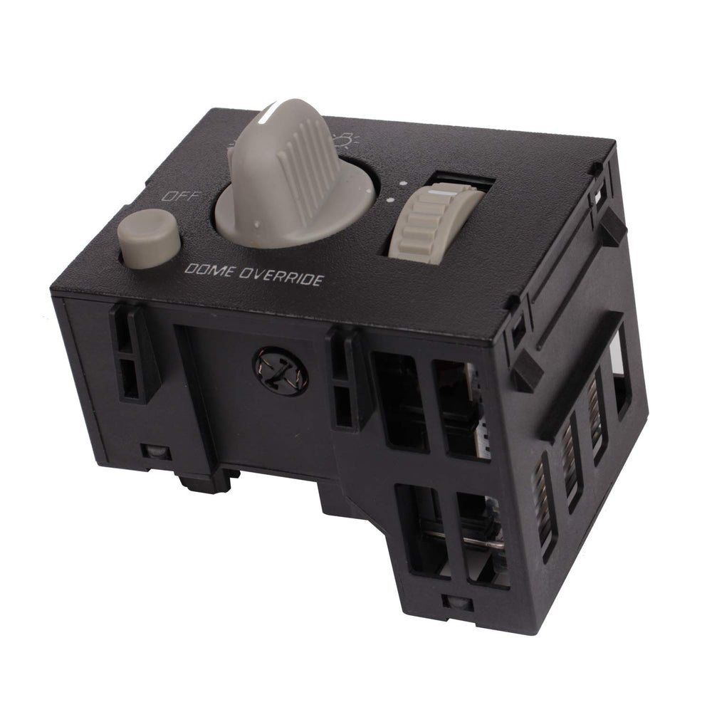 Reeoutdoor headlight switch installed on a vehicle shows easy replacement.