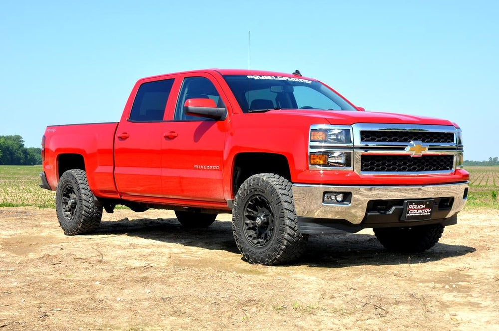 Rough Country billet aluminum 6061 components deliver durable, lightweight performance.