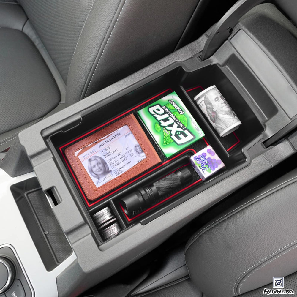 RUNROAD Blazer center console tray coin-slot view for coins