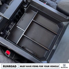 RUNROAD compact compartments help separate keys, coins, and cables for order.