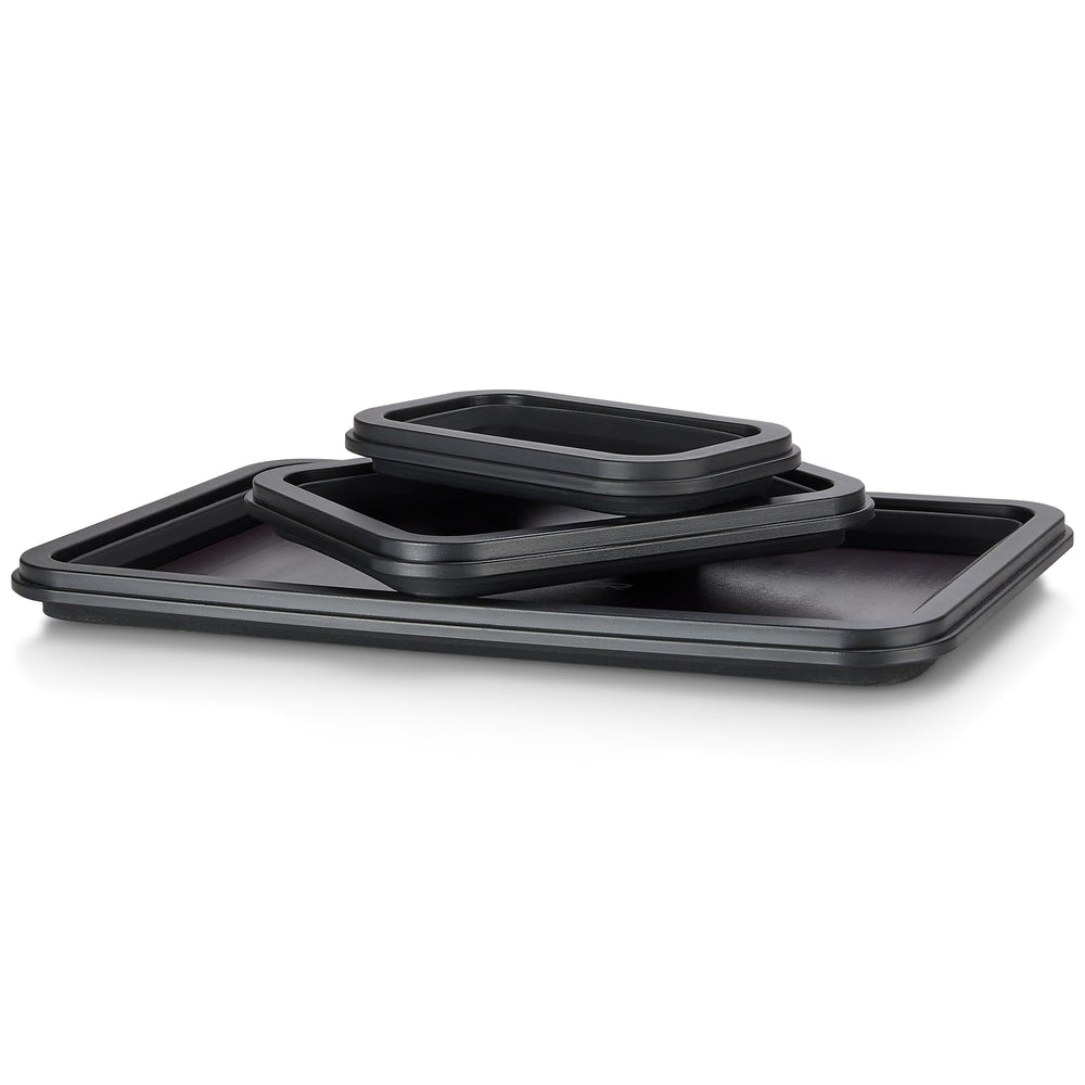 SANDOR Collapsible medium tray keeps bolts and nuts within reach on metal