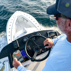 Scanstrut Active charges through non-metallic waterproof cases for versatile use.
