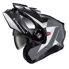 ScorpionEXO AT960 EverClear shield reduces fog for enhanced visibility.