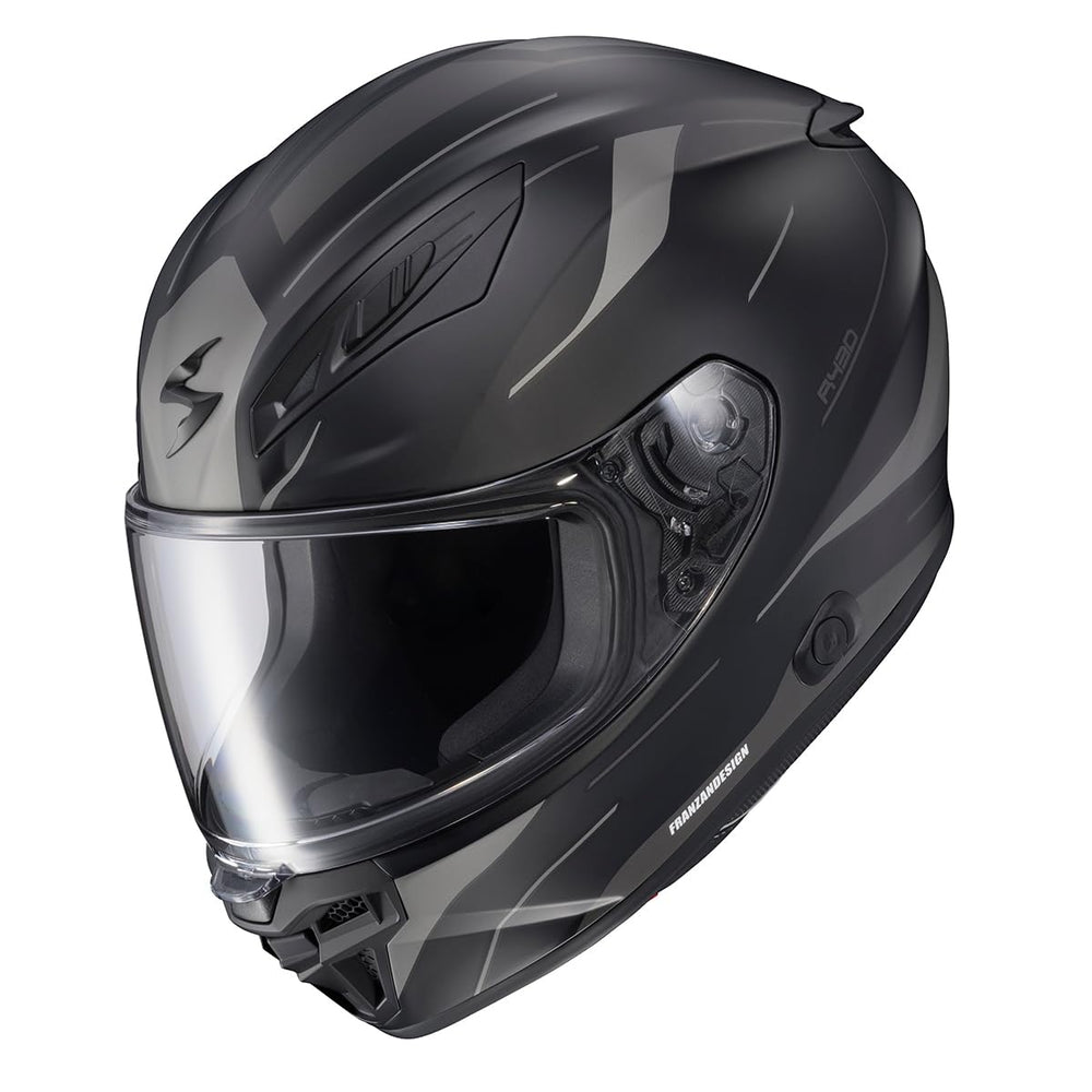 ScorpionEXO R430 side ventilation system improving airflow for cooler rides.