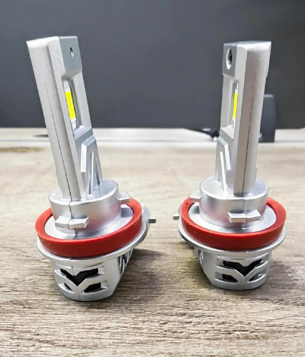 SEALIGHT provides 6500K daylight output for clear visibility