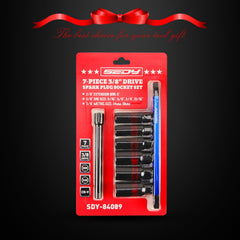SEDY magnetic rail solution keeps the socket set neatly stored.