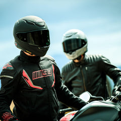 Shoei RF-1400 shield system image illustrating airtight shield and clarity.