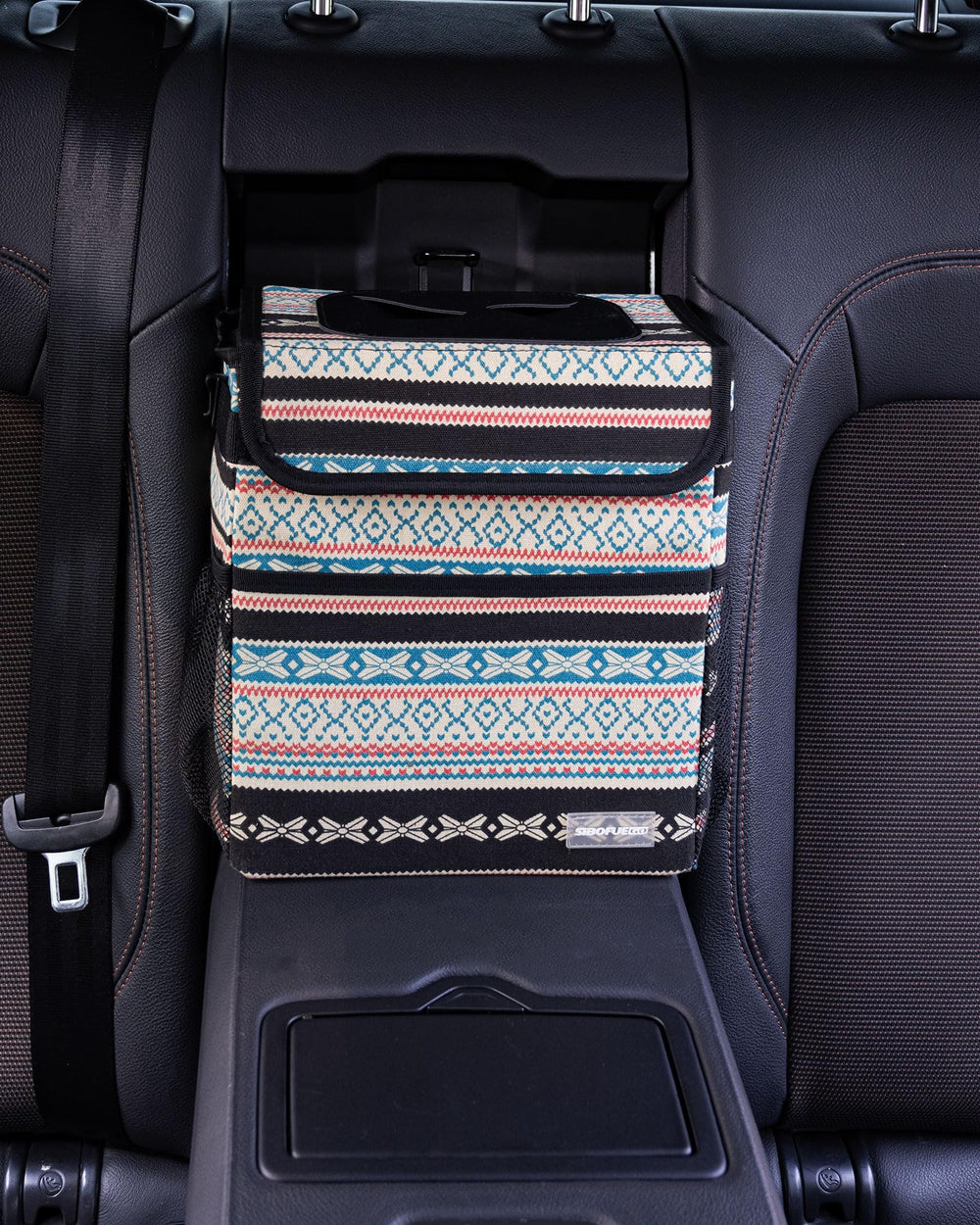 SIBOFUEGO flip-top lid enables easy disposal while driving.