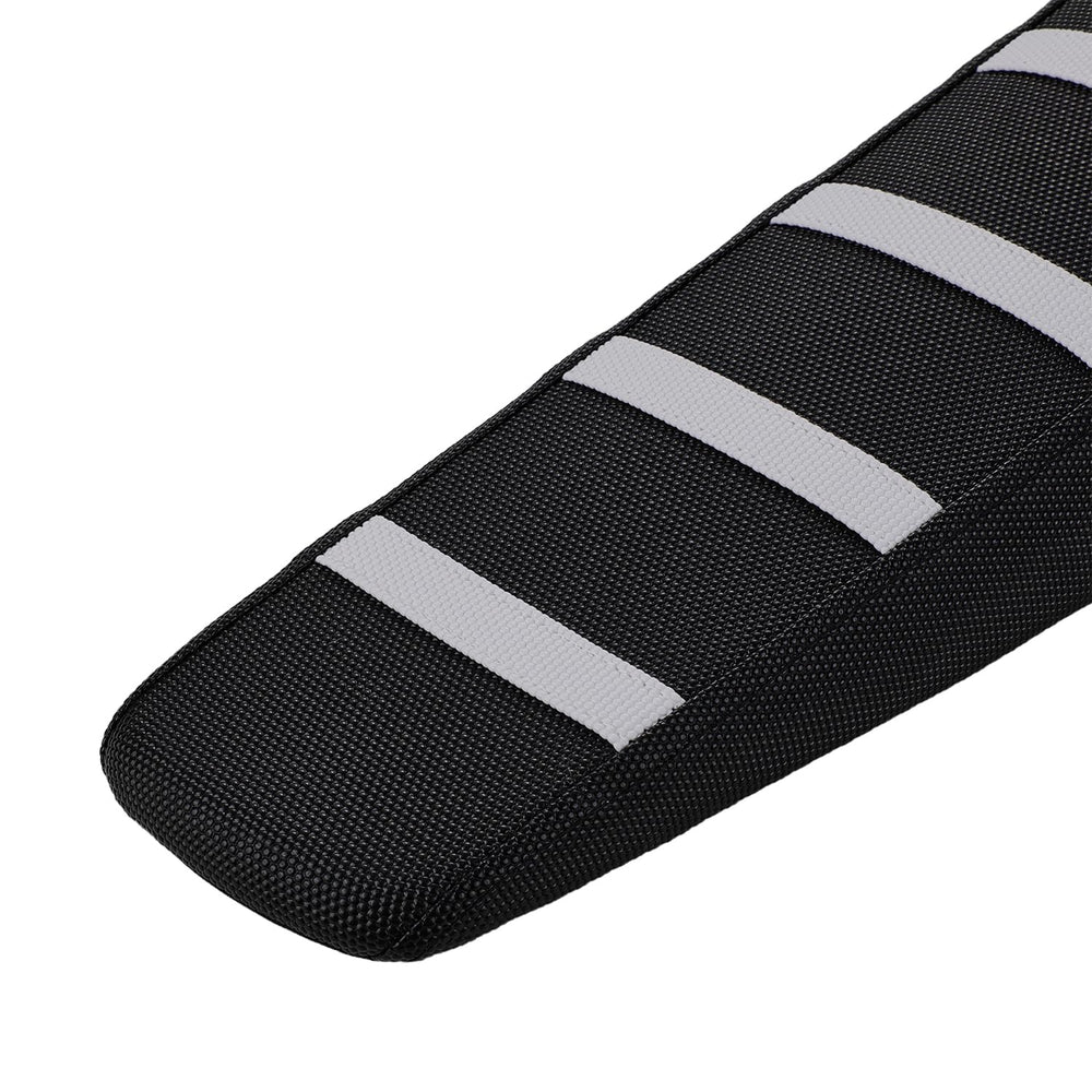 Simple installation of Silutrcn IN10 seat cover over the seat cushion