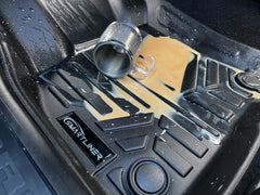 SMARTLINER textured, skid-resistant design minimizes shifting in wet conditions