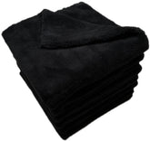Softbatfy plush edgeless microfiber towel for car washing, safe and streak-free.