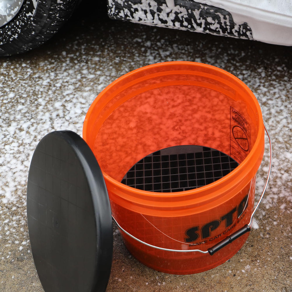 SPTA durable bucket filter withstands frequent use in car care