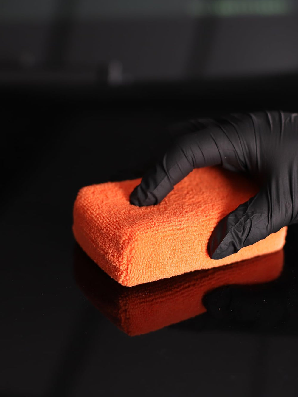 SPTA Internal Barrier Technology avoids product soak-through for minimal waste.