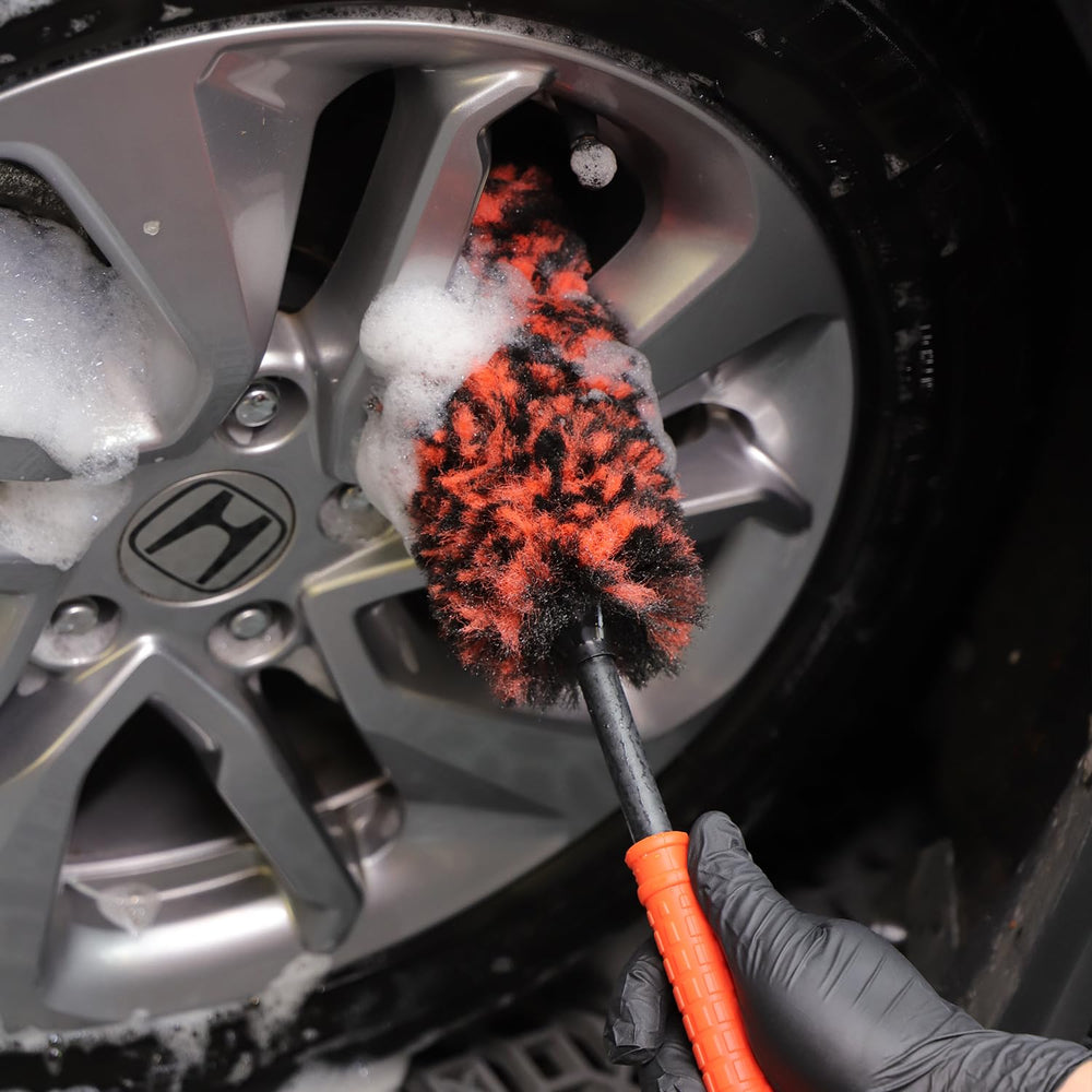 SPTA Rim Cleaner Brush chemical-resistant design works with spray cleaners.