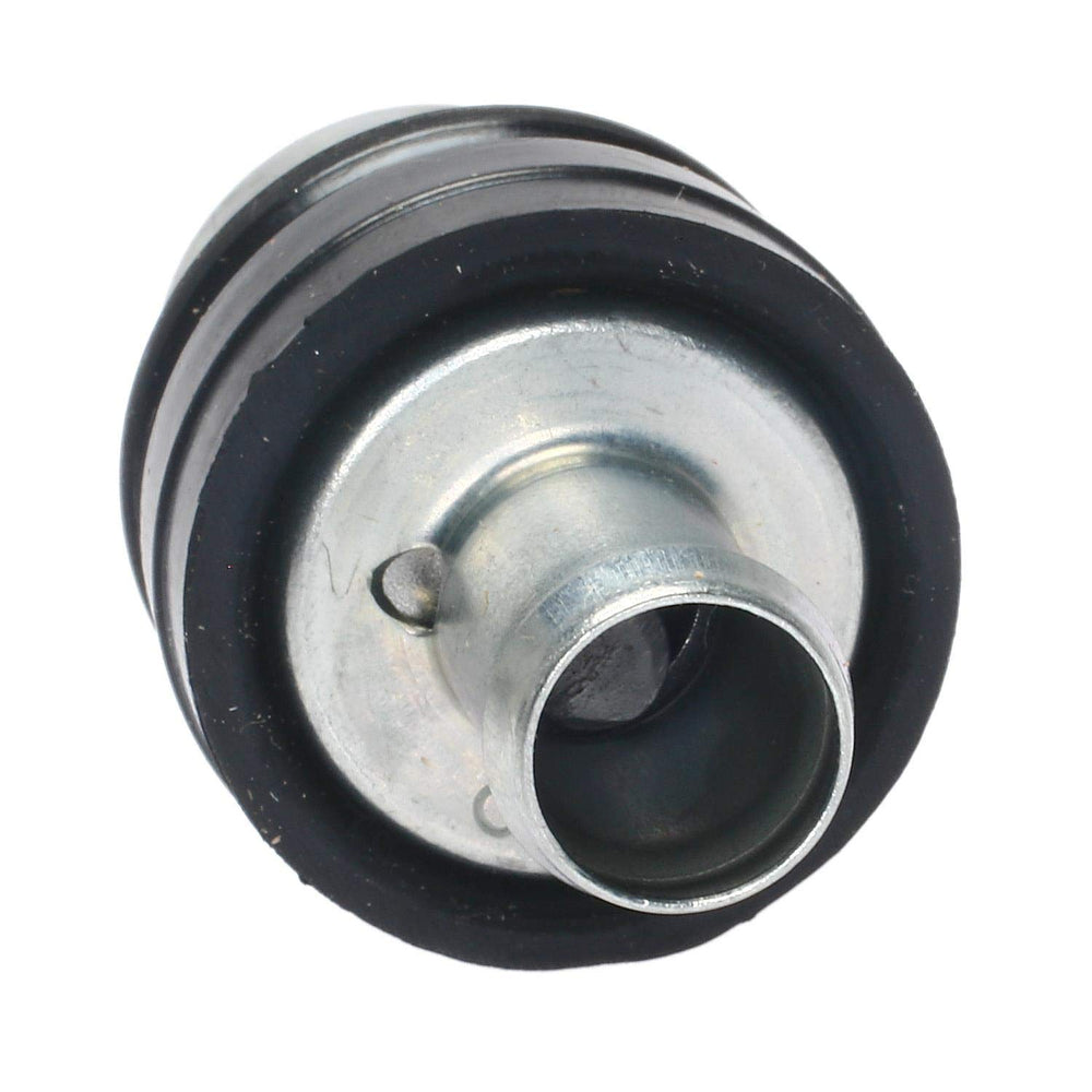 Standard Motor Products V413 PCV valve packaging, compact dimensions for simple storage
