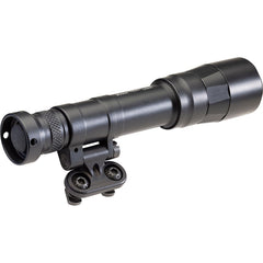 SureFire Scout Light Turbo beam distance up to 632 meters for distant targets.