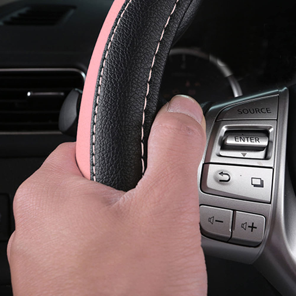 szttswamp red-black contrast design enhances interior aesthetics.