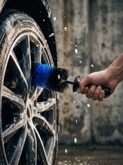 TAKAVU Master Wheel Brush blue color helps visibility during cleaning.