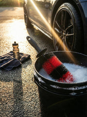 TAKAVU brush clean exhaust tips and rims efficiently.