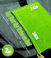TEBASIC twisted-loop microfiber towel gliding over paint with minimal drag