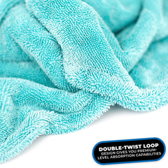The 70-30 microfiber blend of Liquid8r delivers strong absorption with gentle paint-safe contact.