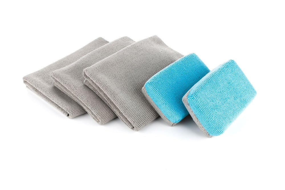 The Rag Company no soak applicator demonstrates clean, efficient coating application.