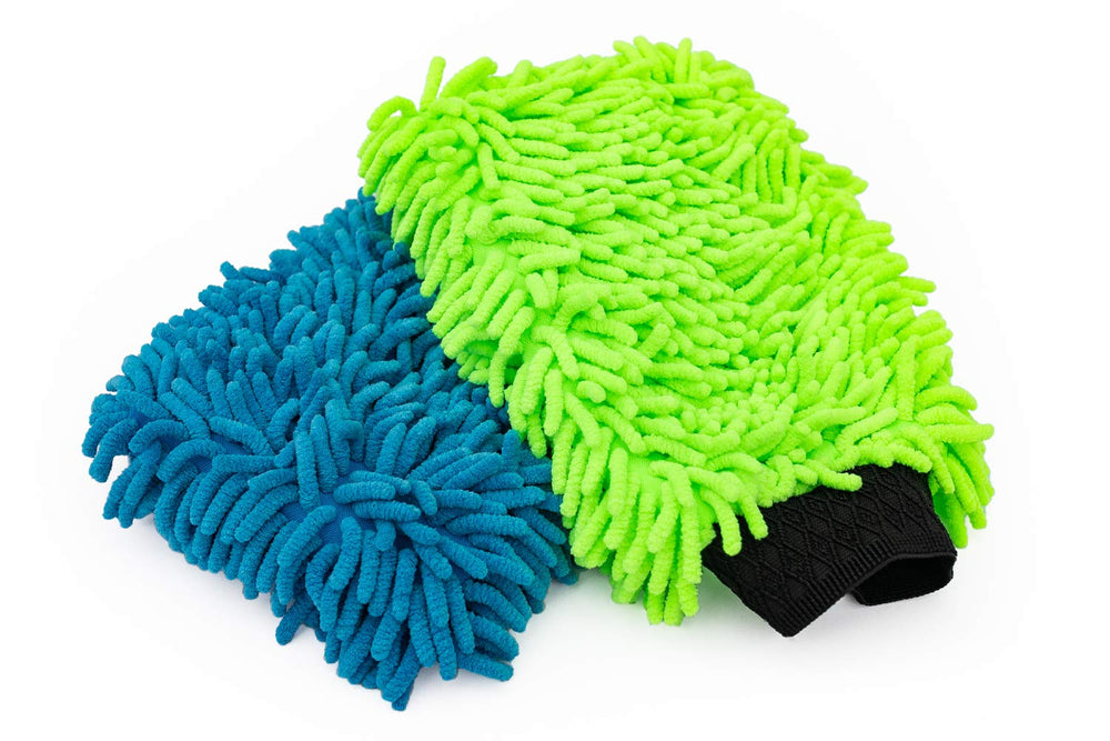 The Rag Company blue premium chenille wash mitt for scratch-free car cleaning
