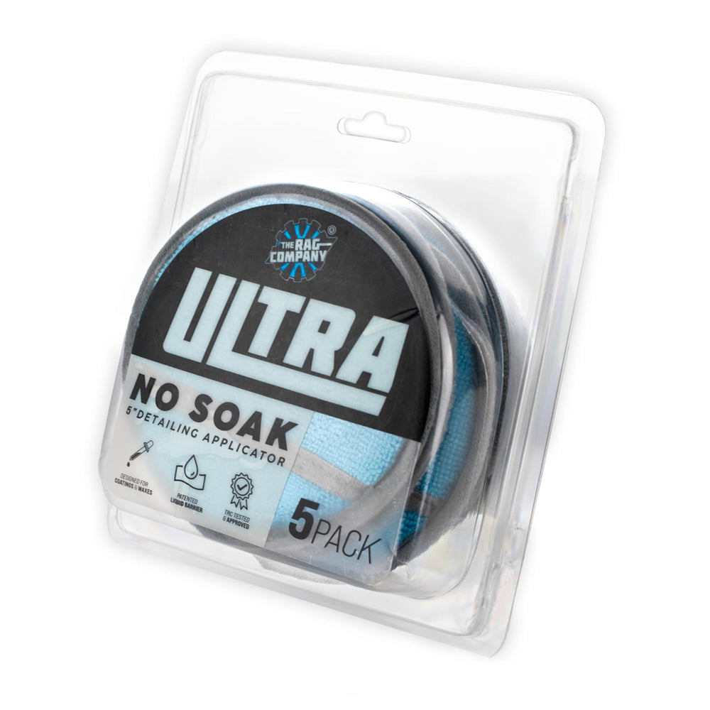 The Rag Company Ultra No Soak Round Detailing Applicator close-up showing pearl weave microfiber for smooth coatings.
