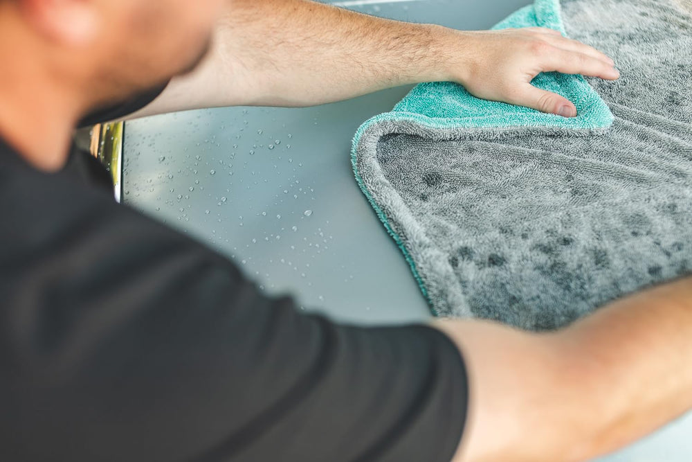 High capacity microfiber of Liquid8r delivering strong absorption for cleaning outcomes.