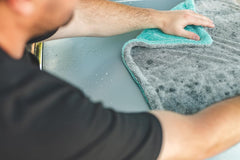High capacity microfiber of Liquid8r delivering strong absorption for cleaning outcomes.