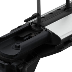 Thule WingBar Edge 113 Silver trail-edge design highlights clean air separation.