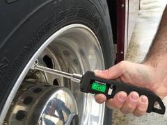 TireMinder digital gauge with straight head for versatile measurement angles.