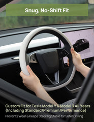 TPARTS Model Y/3 silicone cover with heat resistance maintains a smooth feel in sun.