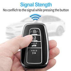 Tukellen keychain with metal textile clip keeps keys secure and easy to carry.
