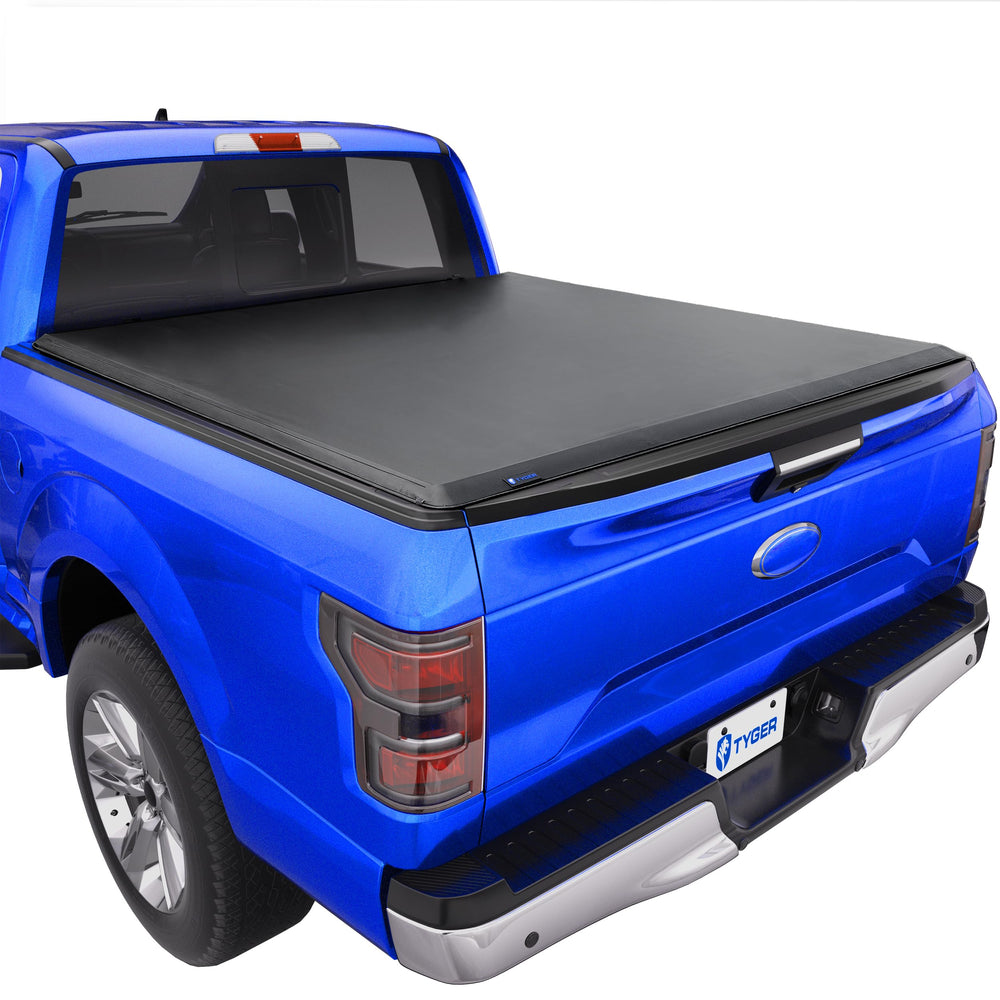 Tyger Auto T1 soft roll-up bed cover on Ford F-150 2015–2020, 5.5-foot bed.