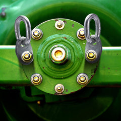 VEXPLO transmission lifting plate supports heavy component handling during maintenance