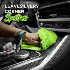 VIGORSHINE interior-cleaning microfiber cloth lifting dust from dashboard and leather