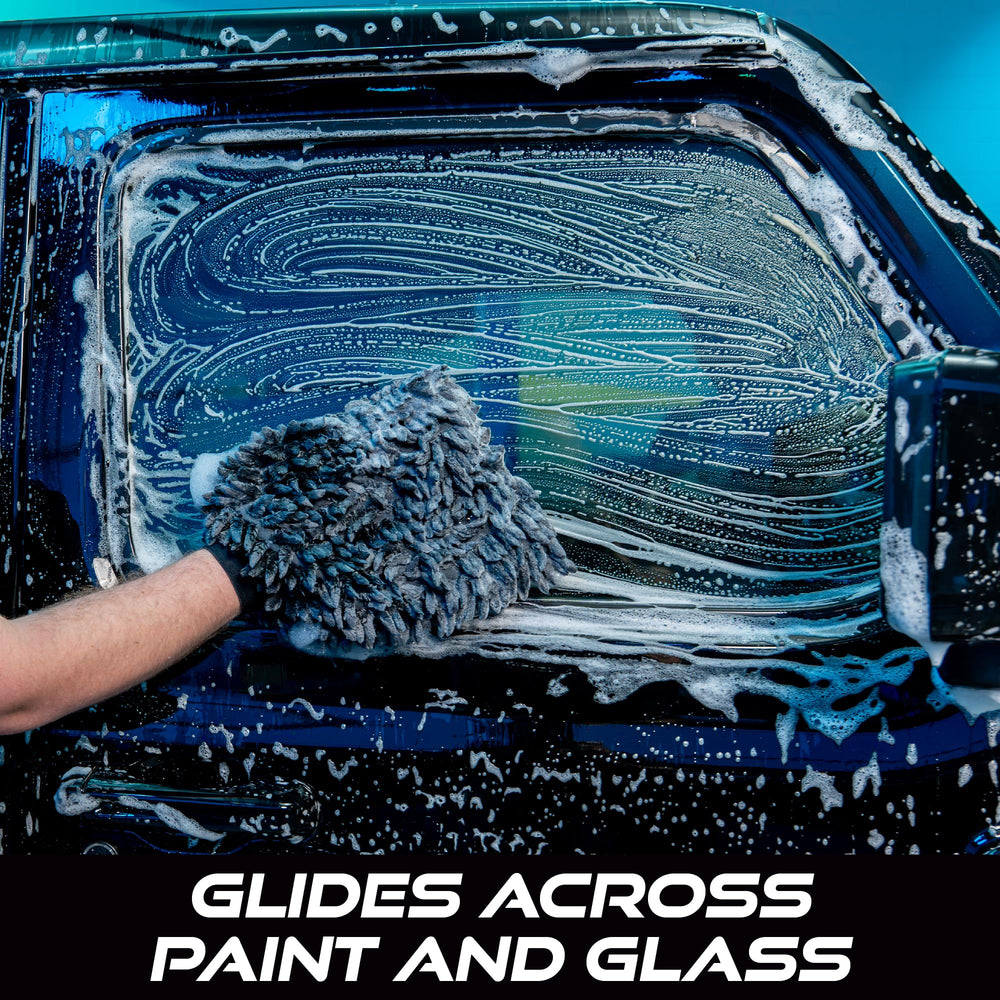 VIKING Car Wash Mitt soap absorbing noodles hold wash solution.